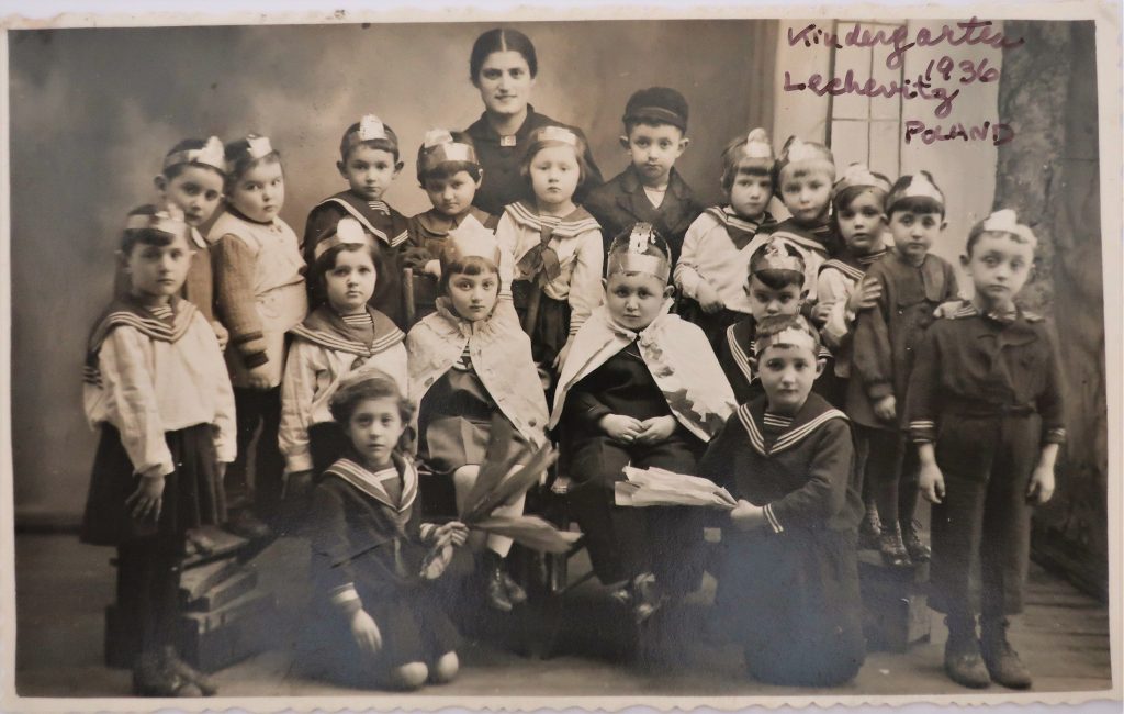 Kindergarten Purim play in the Bais Yaakov of Lachowice