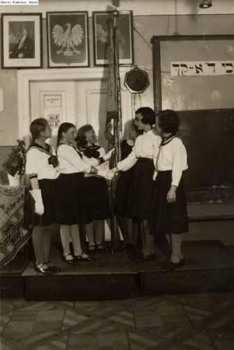 Bais Yaakov students of Lublin perform in a play.